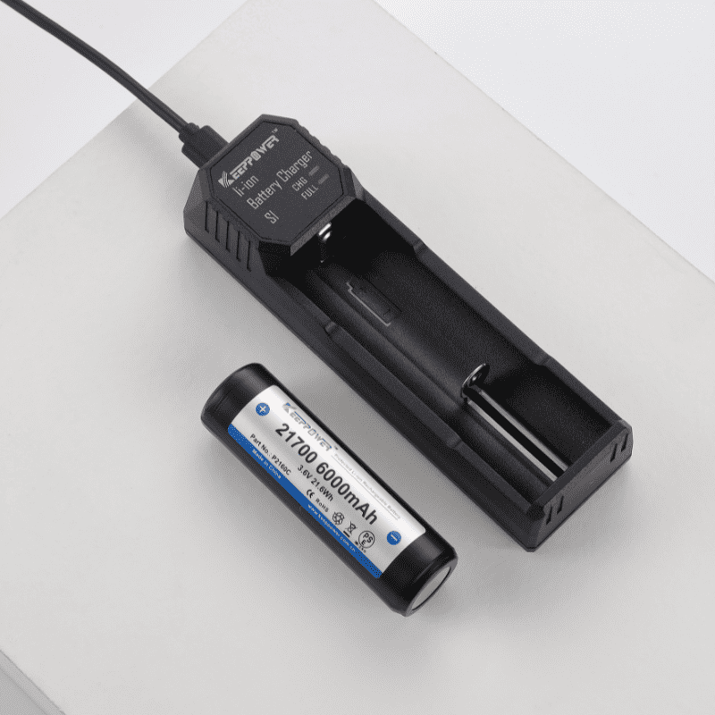 KEEPPOWER充電池18650×6本+充電器セット 32650/26800/21700/18650のS1 Li-Ion充電式バッテリー充電器… - キープ
